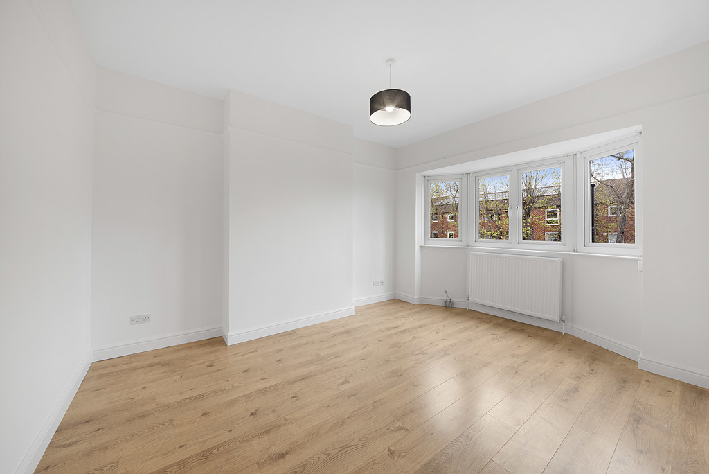 Ealing Park Mansions, South Ealing Road | Colin Bibra Estate Agents